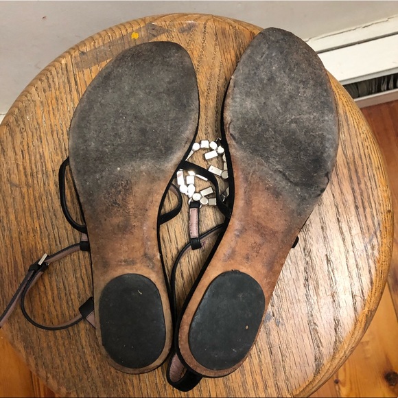 Gucci Suede Crystal GG Thong Sandal - Picture 8 of 14